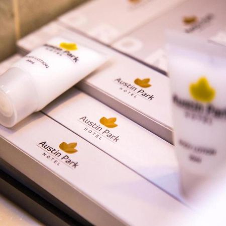 Austin Park Hotel Johor Bahru Bagian luar foto