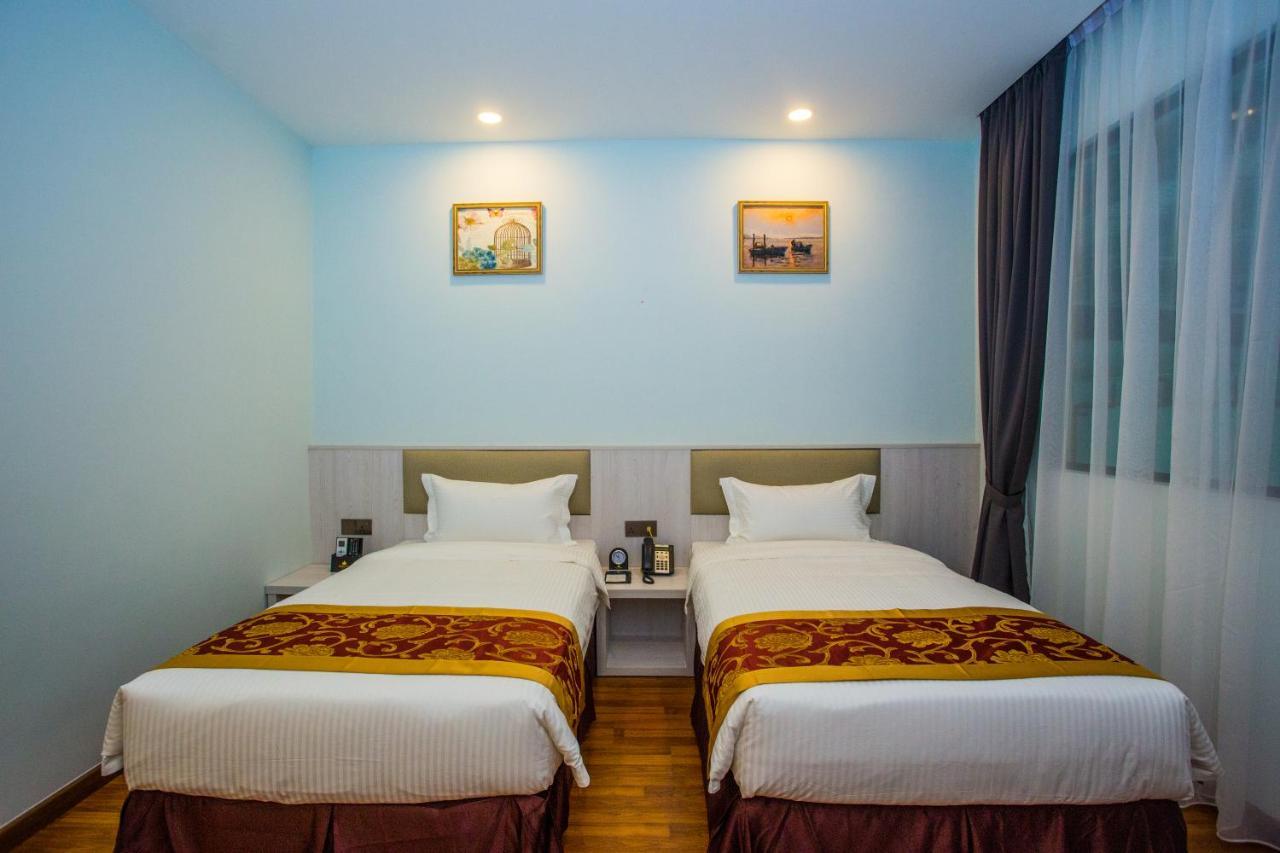 Austin Park Hotel Johor Bahru Bagian luar foto