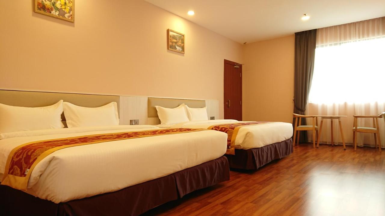 Austin Park Hotel Johor Bahru Bagian luar foto