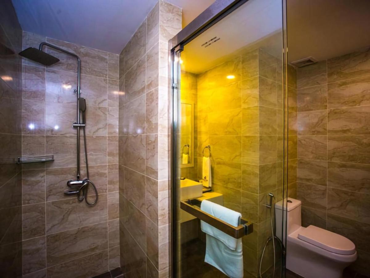 Austin Park Hotel Johor Bahru Bagian luar foto